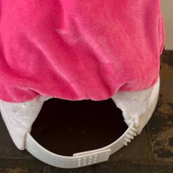 Disney Park Christmas Musical Hats Mickey and Minnie Mouse set of 2 - Picture 10 of 16